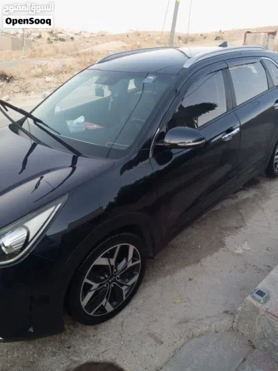 Kia Niro EX 3
