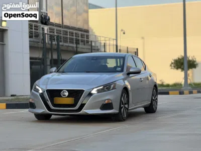 Nissan Altima SV 3