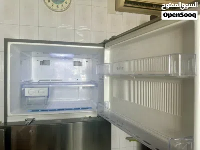 Used but in good condition Lg 650 liters refrigerator for sale 2