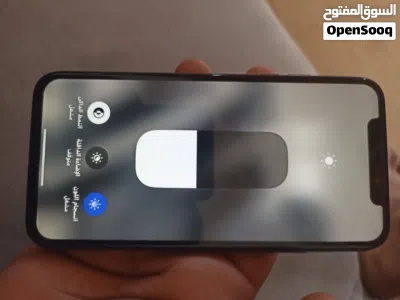 ايفون اكس اس 64 قيقا للبيع 3