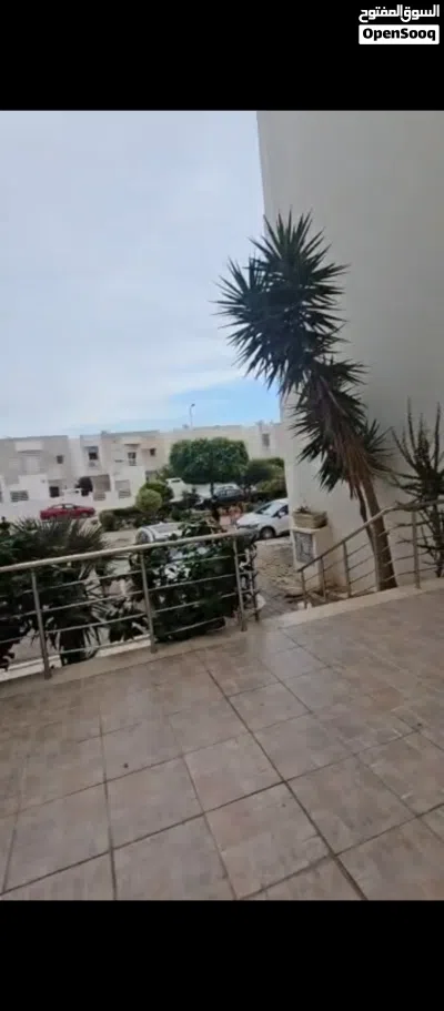 شقة غرفتين وصالون وحمام ومطبخ و2بلكونة رادس مليان الجديدة 4