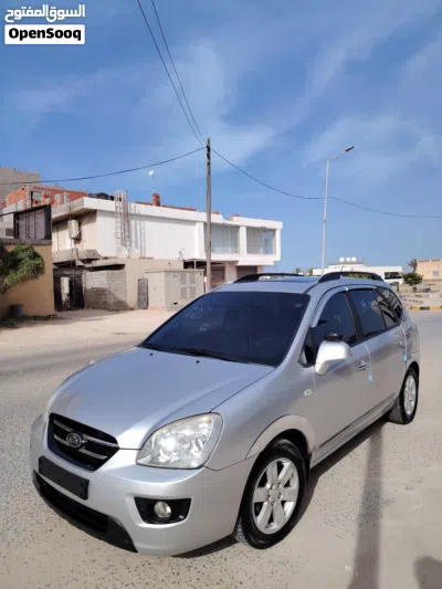 Kia Carens Luxury 3