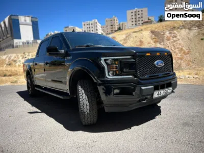 Ford F-150 Lariat 2
