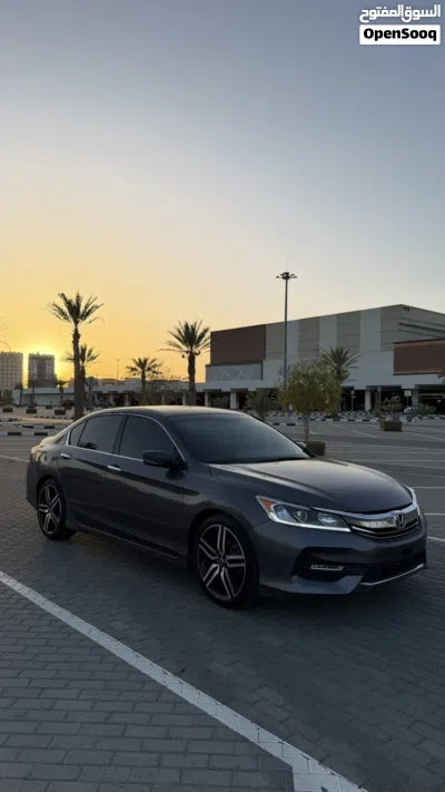 Honda Accord Sport 3