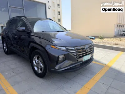 Hyundai Tucson SEL 3