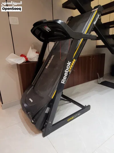 جهاز مشي نوع ريبوك أصلي Reebok)، موديل One GT30 3