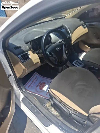 Hyundai Elantra GLS 4