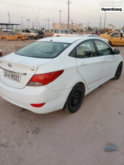 Hyundai Accent GL 4