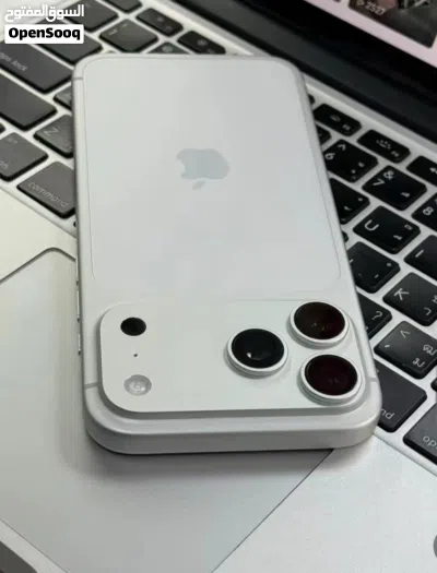 I phone 17 pro max Arabic 4