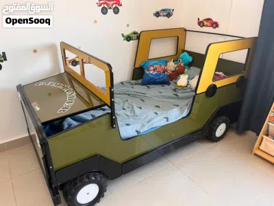Kids Jeep Commander Car Bed +mattress– Unique Army Green Design – Excellent Condition 4