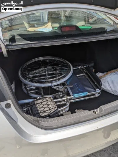 كرسي متحرك ريكلاينر طبي مع حمام جديد ظهر قابل للامالة فتحة U للحمام Reclining Commode Wheelchair 3