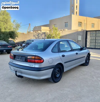 رينو لاجونا Standard 2