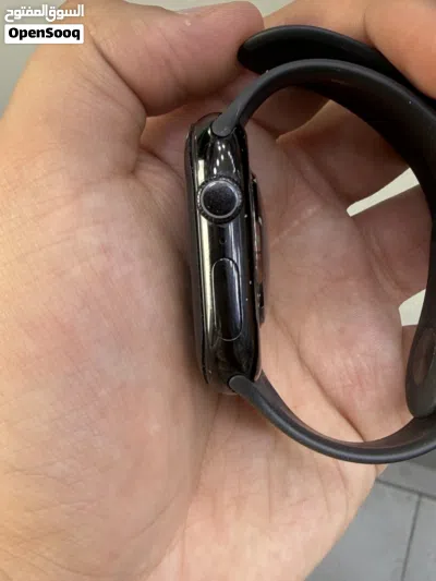 Apple Watch series 10 46mm مستعمل بحالة الجديد بطارية 96% الإصدار العاشر الحديثة من شركة Apple 2