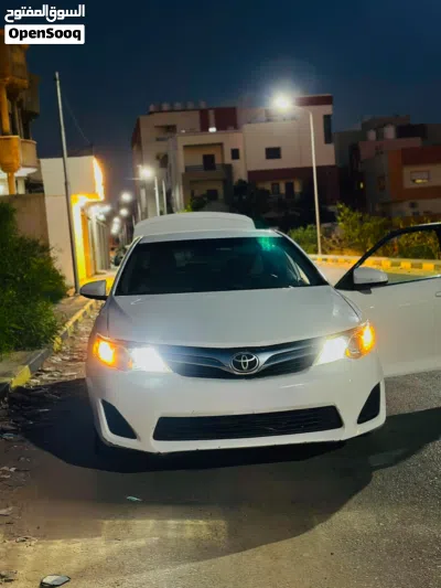 Toyota Camry LE 3