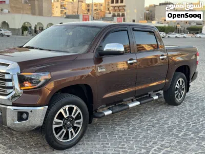 Toyota Tundra Limited 3