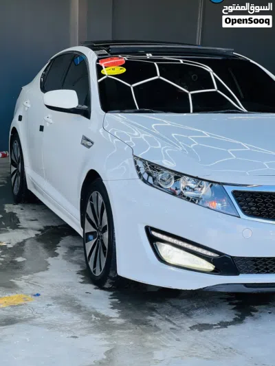 Kia K5 Standard 4