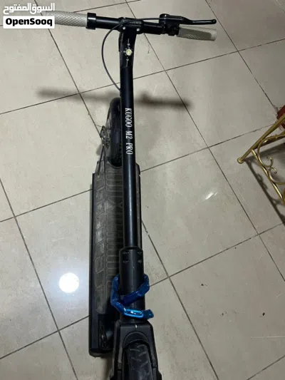 سكوتر kugoo كهربائي مستعمل اسم الموديل الخاص فيه kugoo m2 pro 2
