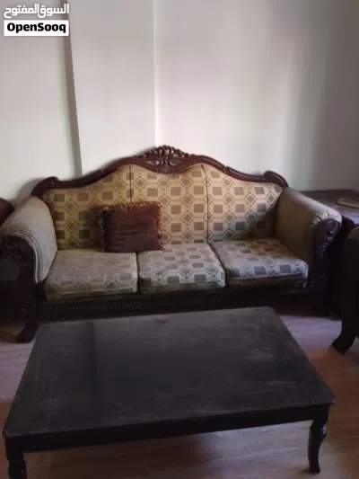 طقم كنب 7 مقاعد مستعمل للبيع 3