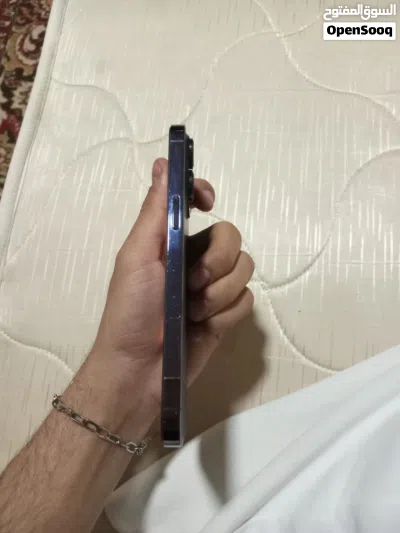 ايفون 14بروماكس 3