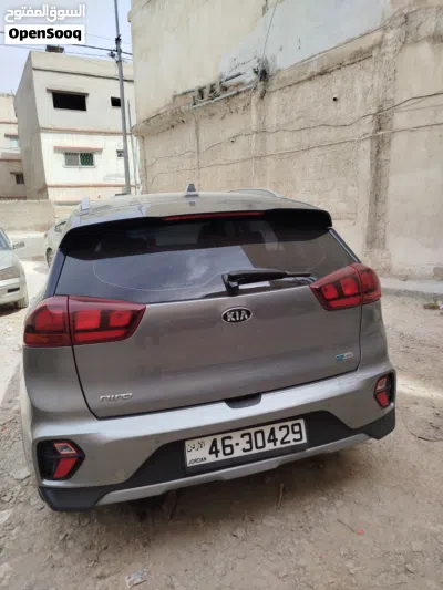 Kia Niro SX Touring 2
