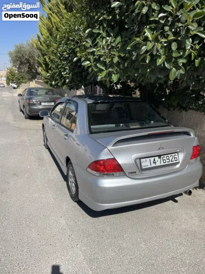 Mitsubishi Lancer GLX 4