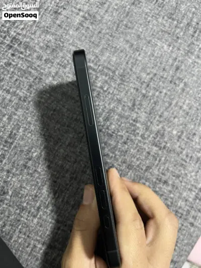Iphone 16 like new 4