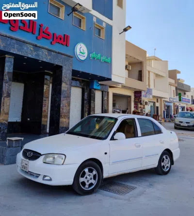 هيونداي فيرنا Standard 2