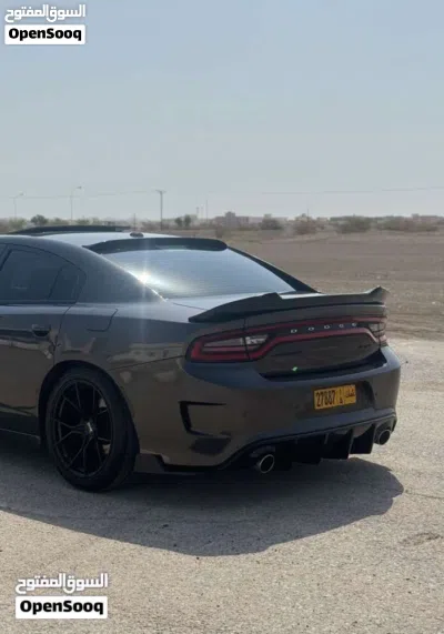 Dodge Charger SRT 392 3