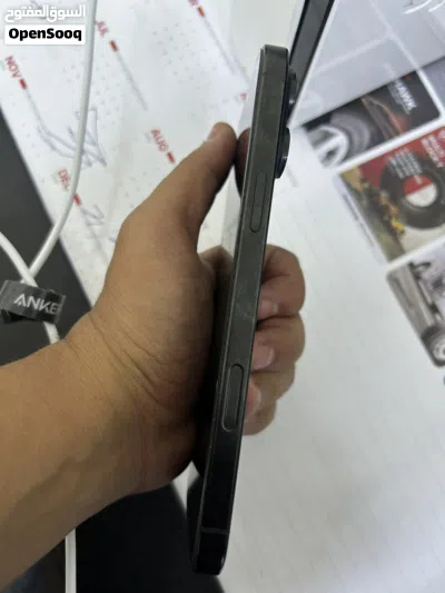 ايفون 16 pro max 3