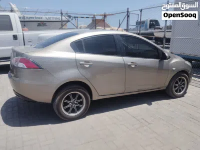 Mazda 2 Standard 4