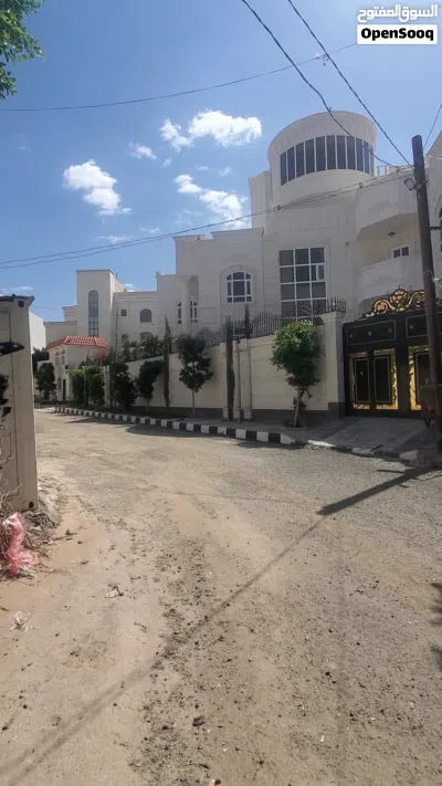 فله ملكيه للبيع في بيت بوس حي راقي 4