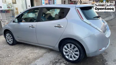 Nissan Leaf S 3