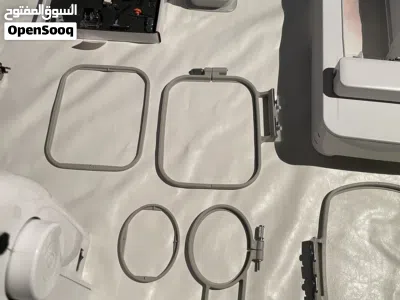 ماكنه تطريز brother اليابانيه معاها كل المستلزمات لتطريز كل اشي السعر 400 2
