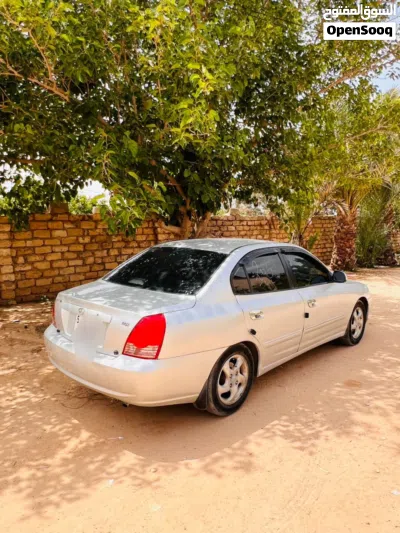 هيونداي افانتي Standard 4