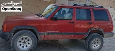 Jeep Cherokee Sport 2