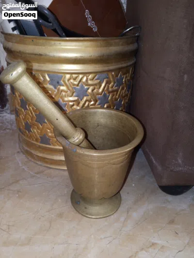 هاون قديم وزن تقريبا 3كغم 2