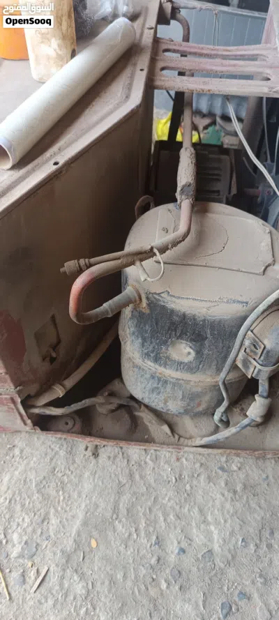 مكيف طن ونص جنرال مستخدم نضيييييييف من قلبه يشتيله غسله بس ولا المكيف ماشاء الله السعر 800سعودي كلمه 4