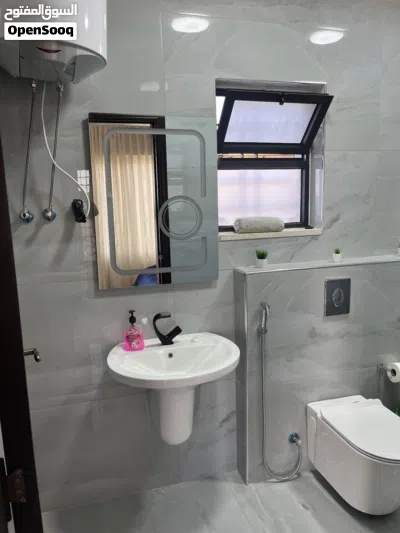 شاليه Fancy Villa الفاخر في ناعور للبيع - 4 غرف نوم ومسبح مدفأ - استثمار لقطة 4