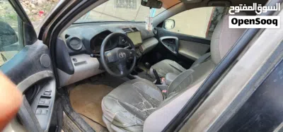 Toyota RAV 4 SE 2