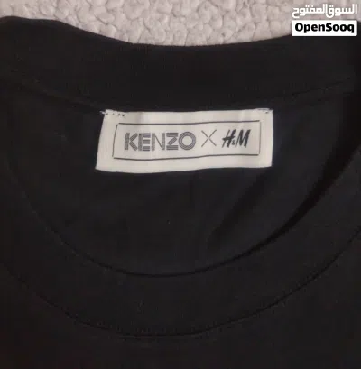 تيشرت STONE ISLAND قياس XL تيشرت KENZO قياس M تيشرت Palm Angels إيطاليا قياس M سعر التيشيرت 10 4