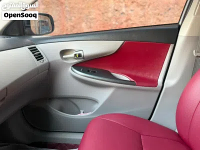 Toyota Corolla LE 2