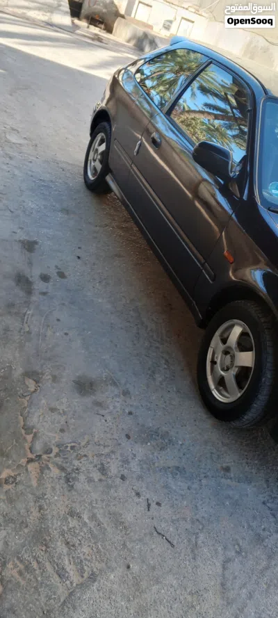 Honda Civic VTi 4