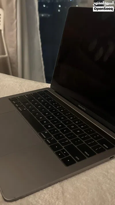 ماك بوك برو 3