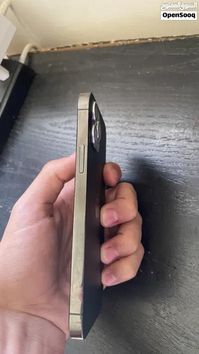 ايفون 12 pro للبيع 2