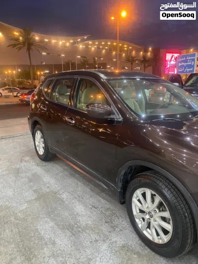 Nissan X-Trail Standard 2