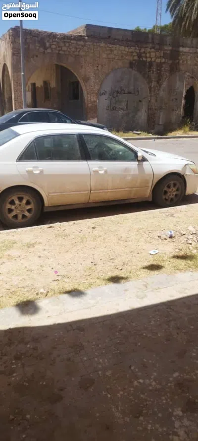 Honda Accord DX 3