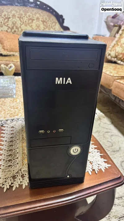 كمبيوتر + شاشة ال جي مع معالج Core 2 Duo رام 2 جيجا هارديسك 500 هيلث 100 3