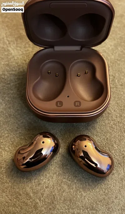 سماعات الاذن الأشهر من سامسونج جالاكسي بودز لايف Galaxy Buds Live 3