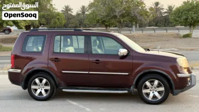 Honda Pilot Touring AWD 2