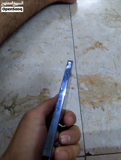 ايفون 13 برو امريكي مستعمل نضيف لون بحري 2